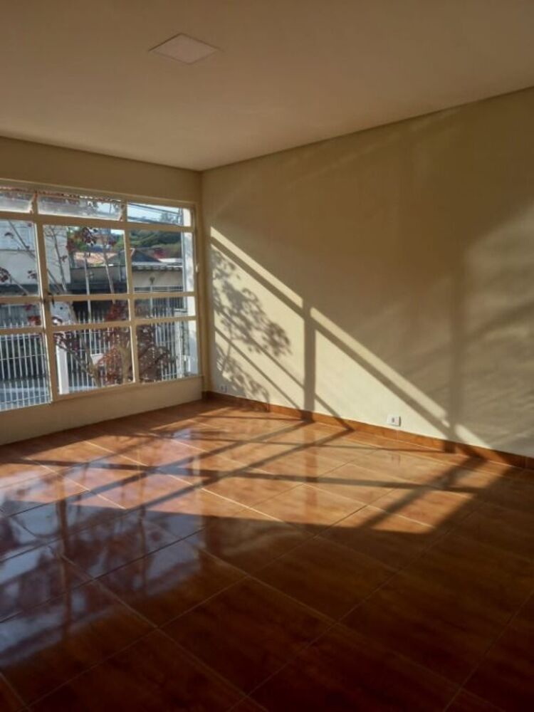 Casa, 4 quartos, 250 m² - Foto 1