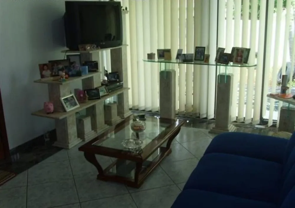 Casa, 3 quartos, 220 m² - Foto 1