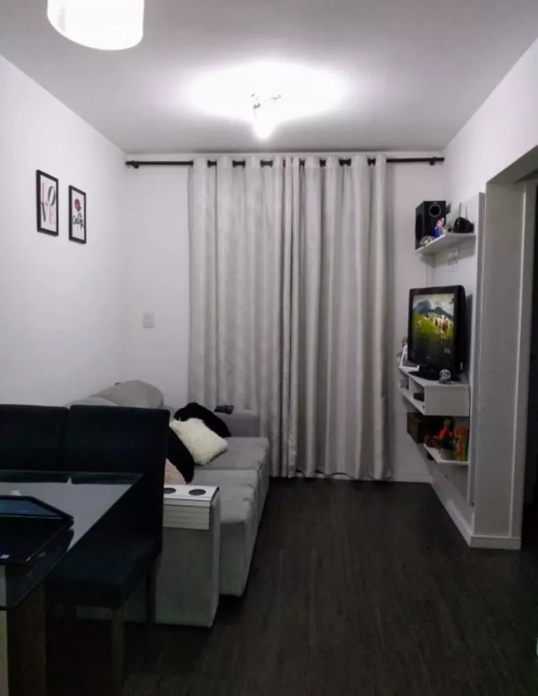 Apartamento à venda com 2 quartos, 48m² - Foto 2