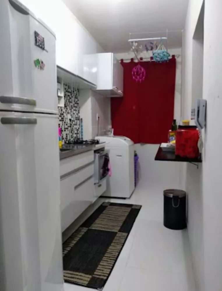 Apartamento à venda com 2 quartos, 48m² - Foto 3