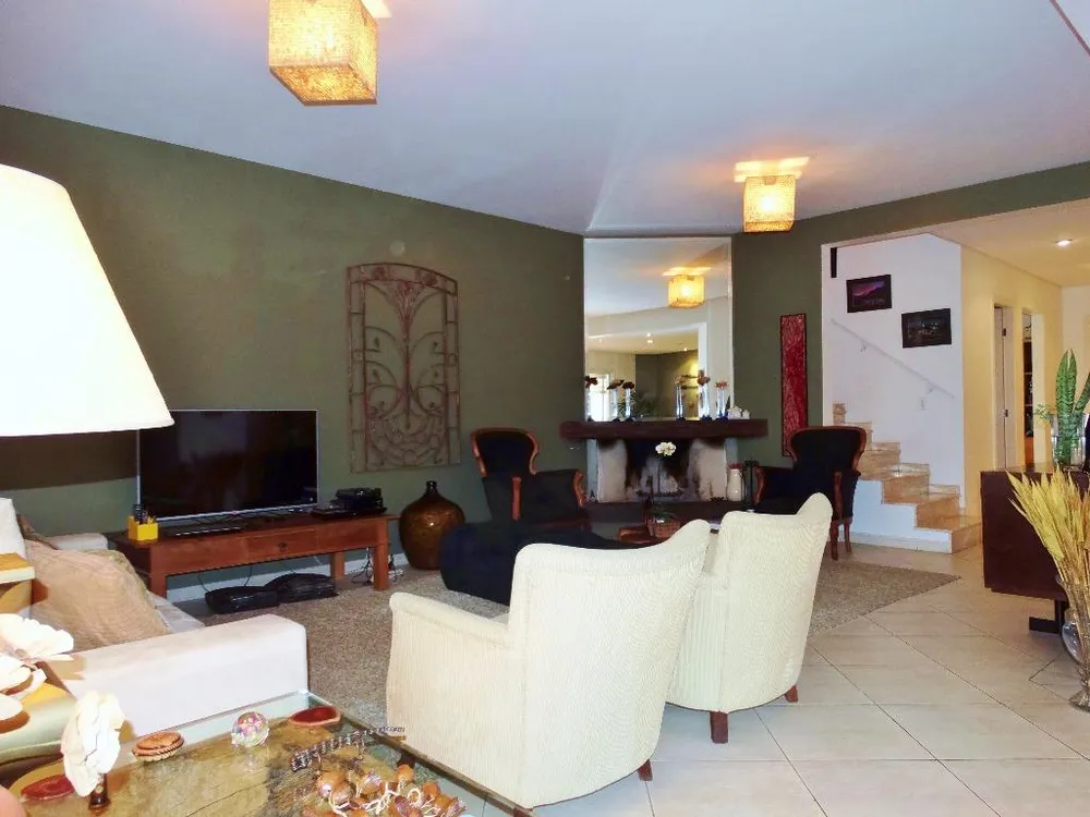 Sobrado, 3 quartos, 240 m² - Foto 2