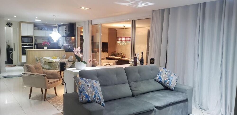 Apartamento, 3 quartos, 141 m² - Foto 1