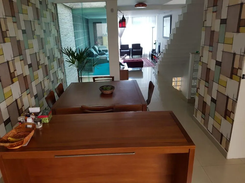Sobrado, 3 quartos, 160 m² - Foto 1