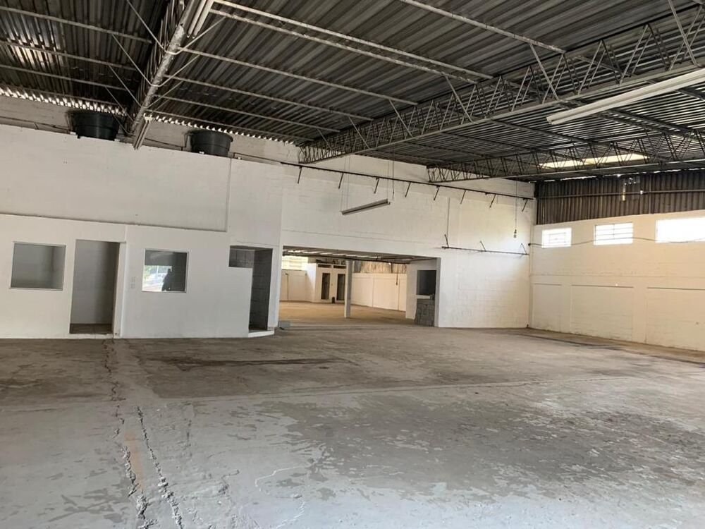 Depósito-Galpão, 800 m² - Foto 1