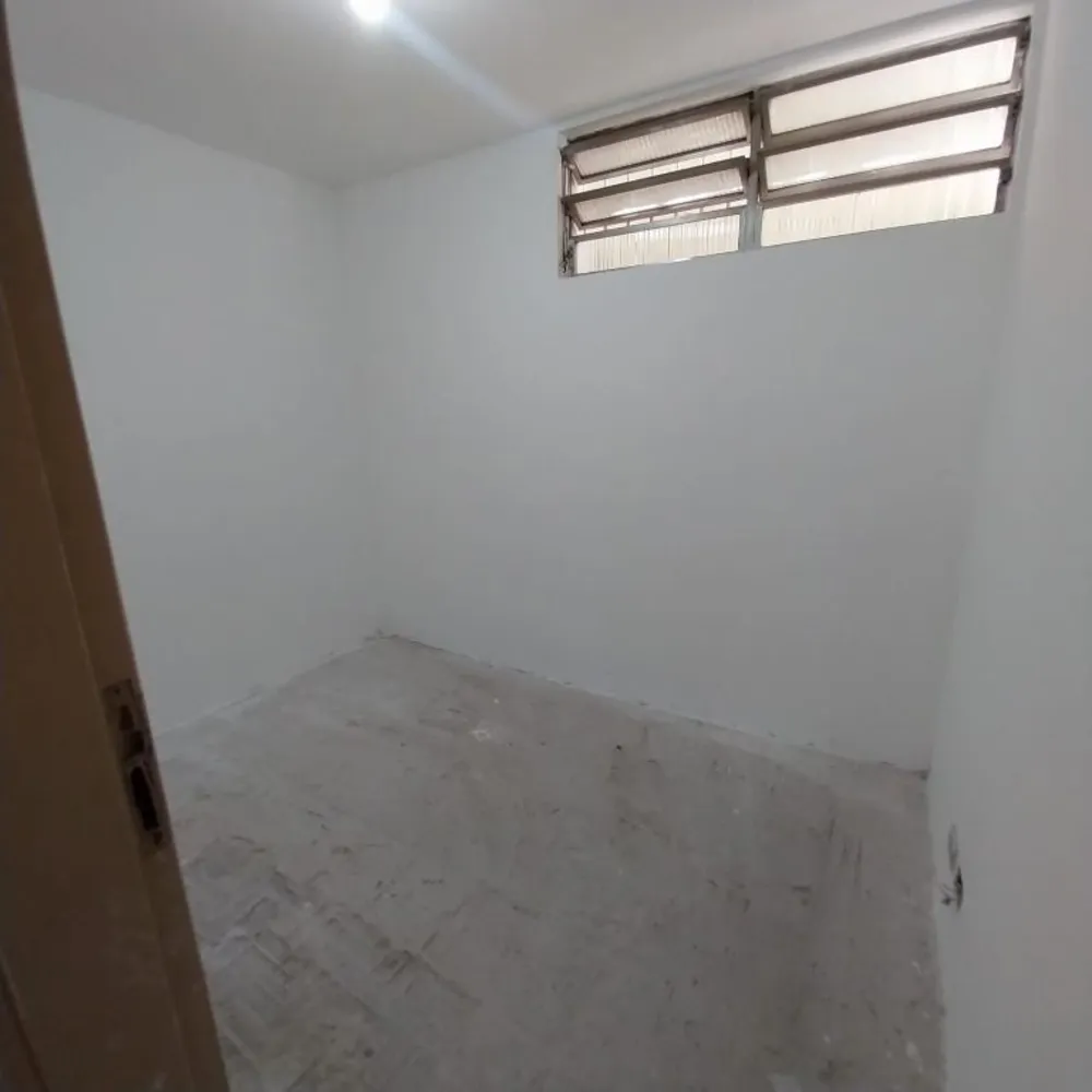 Casa, 6 quartos, 219 m² - Foto 1