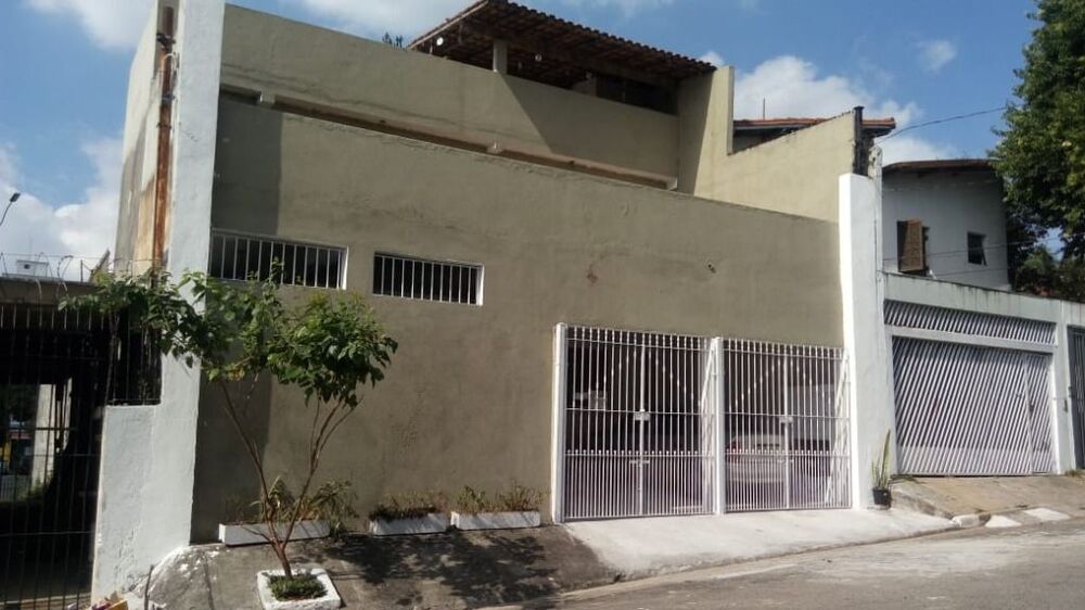 Sobrado, 3 quartos, 330 m² - Foto 1
