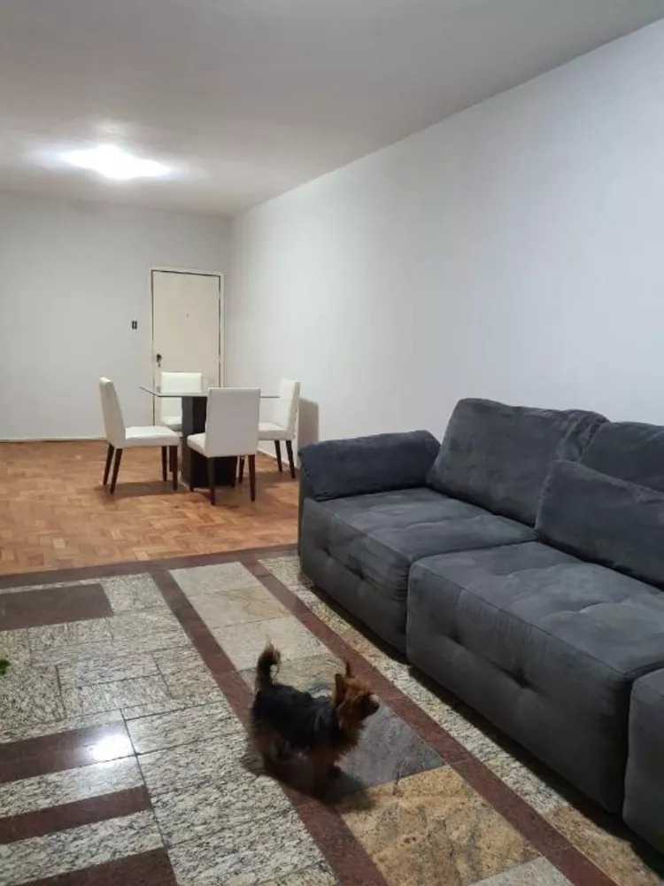 Apartamento à venda com 3 quartos, 125m² - Foto 2