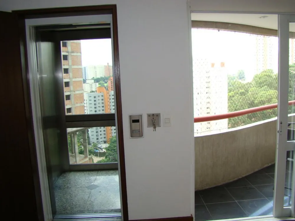 Apartamento, 3 quartos, 220 m² - Foto 9