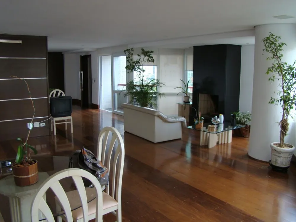 Apartamento, 3 quartos, 220 m² - Foto 8