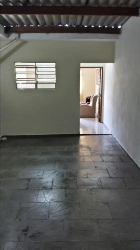 Sobrado, 6 quartos, 306 m² - Foto 2