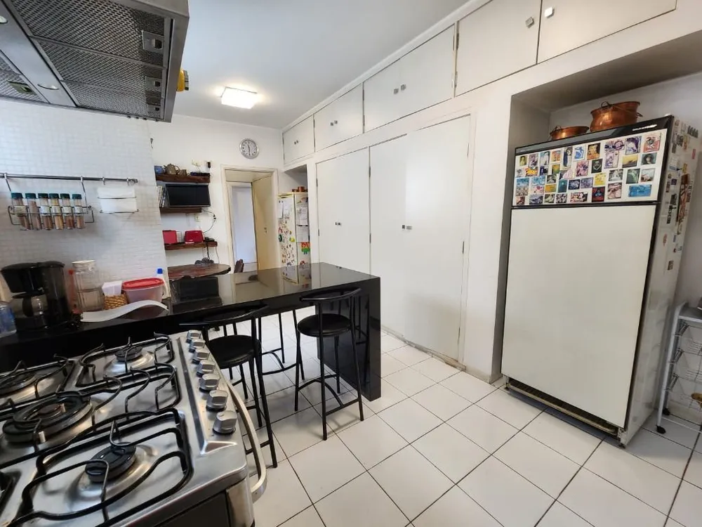 Apartamento, 3 quartos, 260 m² - Foto 4