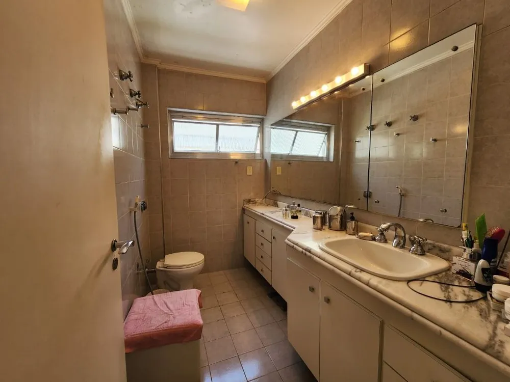Apartamento, 3 quartos, 260 m² - Foto 1