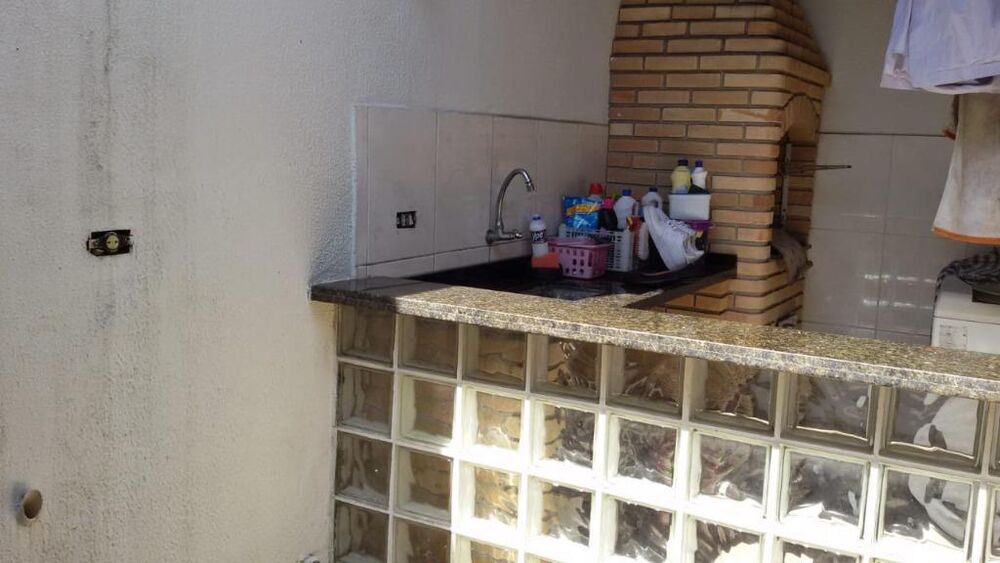Casa à venda com 3 quartos, 103m² - Foto 4