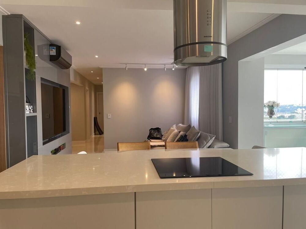 Apartamento, 3 quartos, 136 m² - Foto 1