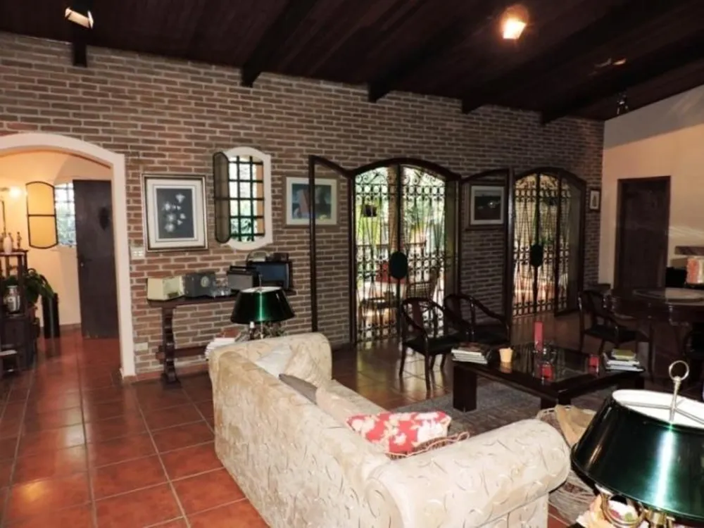 Casa, 4 quartos, 1150 m² - Foto 1