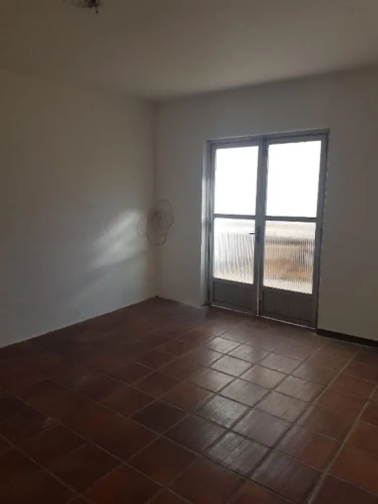 Casa, 5 quartos, 212 m² - Foto 3