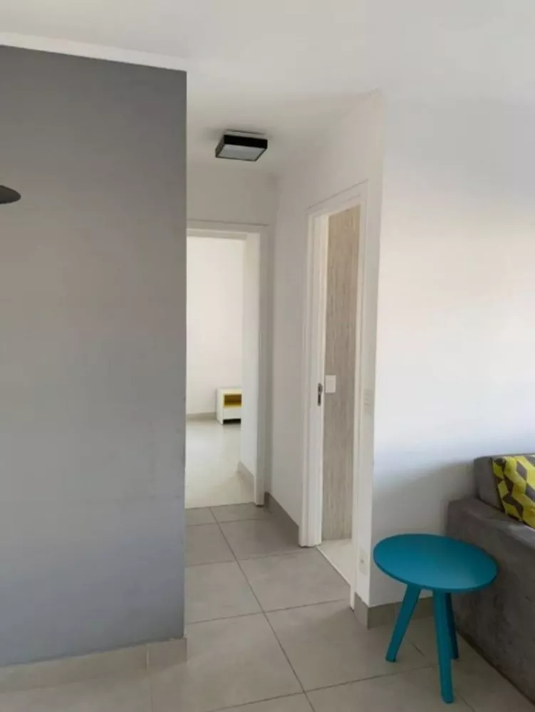 Apartamento à venda com 2 quartos, 45m² - Foto 3