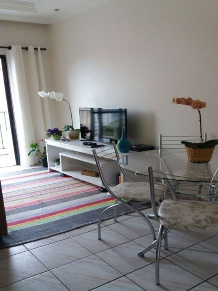 Apartamento à venda com 1 quarto, 45m² - Foto 1