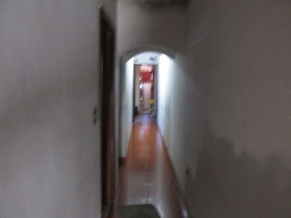 Casa à venda com 3 quartos, 90m² - Foto 4