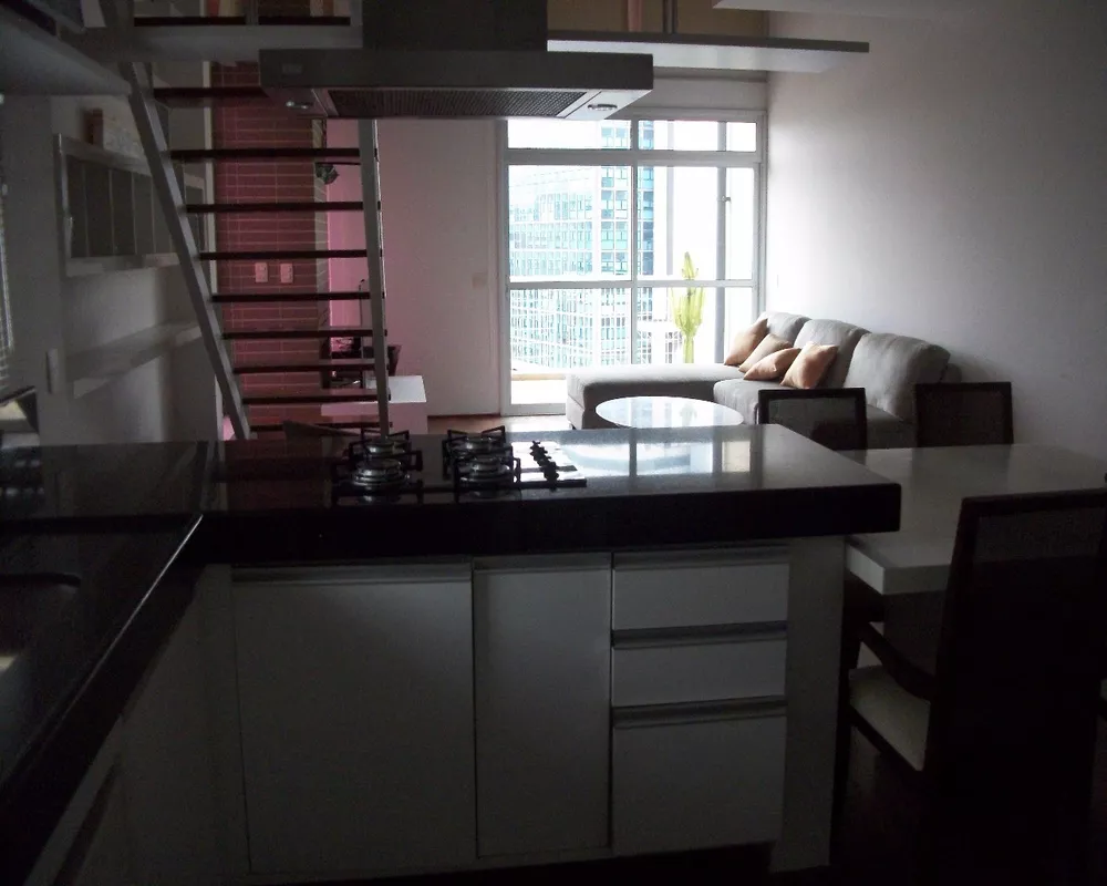 Apartamento para alugar com 1 quarto, 75m² - Foto 4