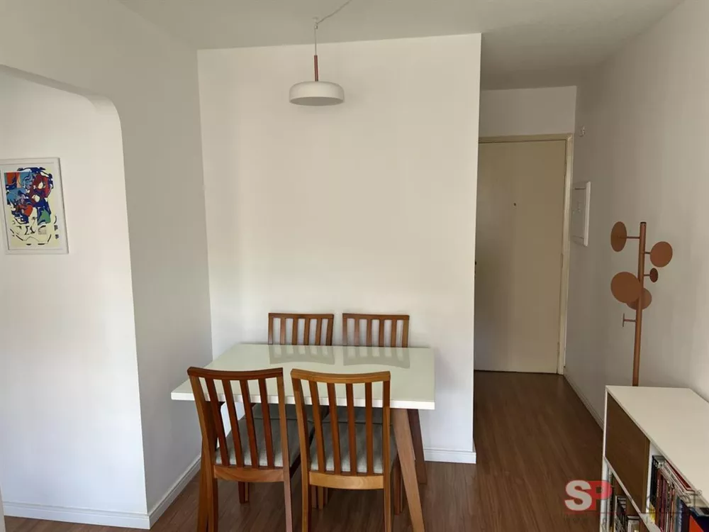 Apartamento à venda com 1 quarto, 42m² - Foto 4