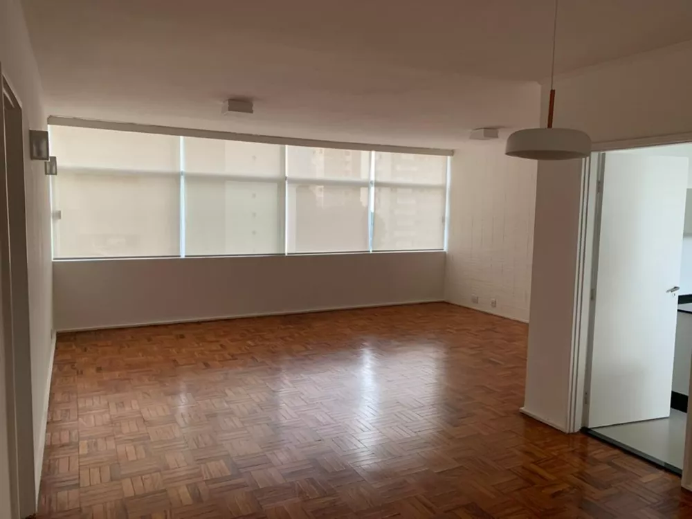 Apartamento para alugar com 3 quartos, 155m² - Foto 1