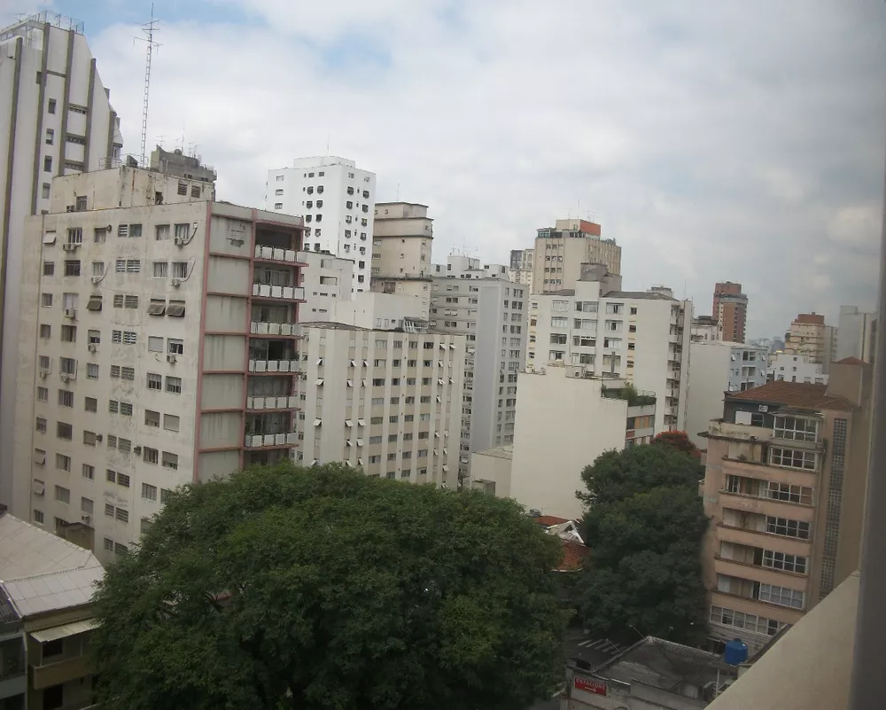 Apartamento para alugar com 3 quartos, 135m² - Foto 4