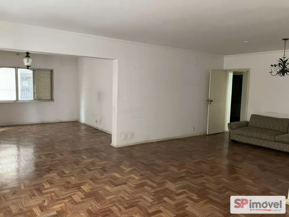 Apartamento à venda com 3 quartos, 135m² - Foto 3