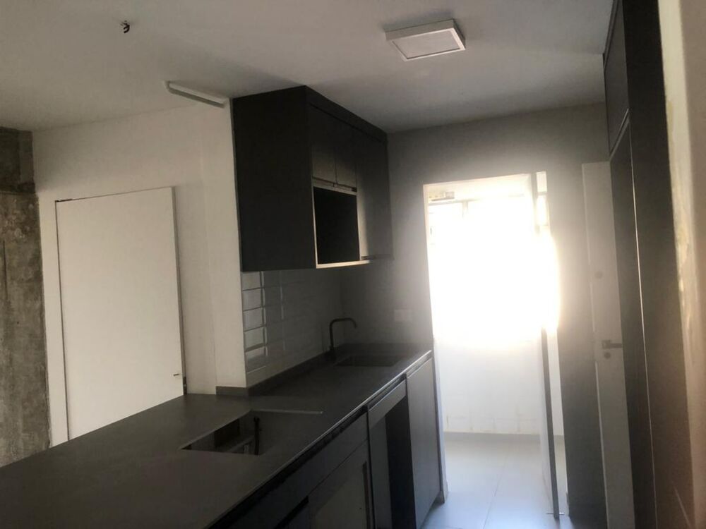 Apartamento para alugar com 2 quartos, 97m² - Foto 3