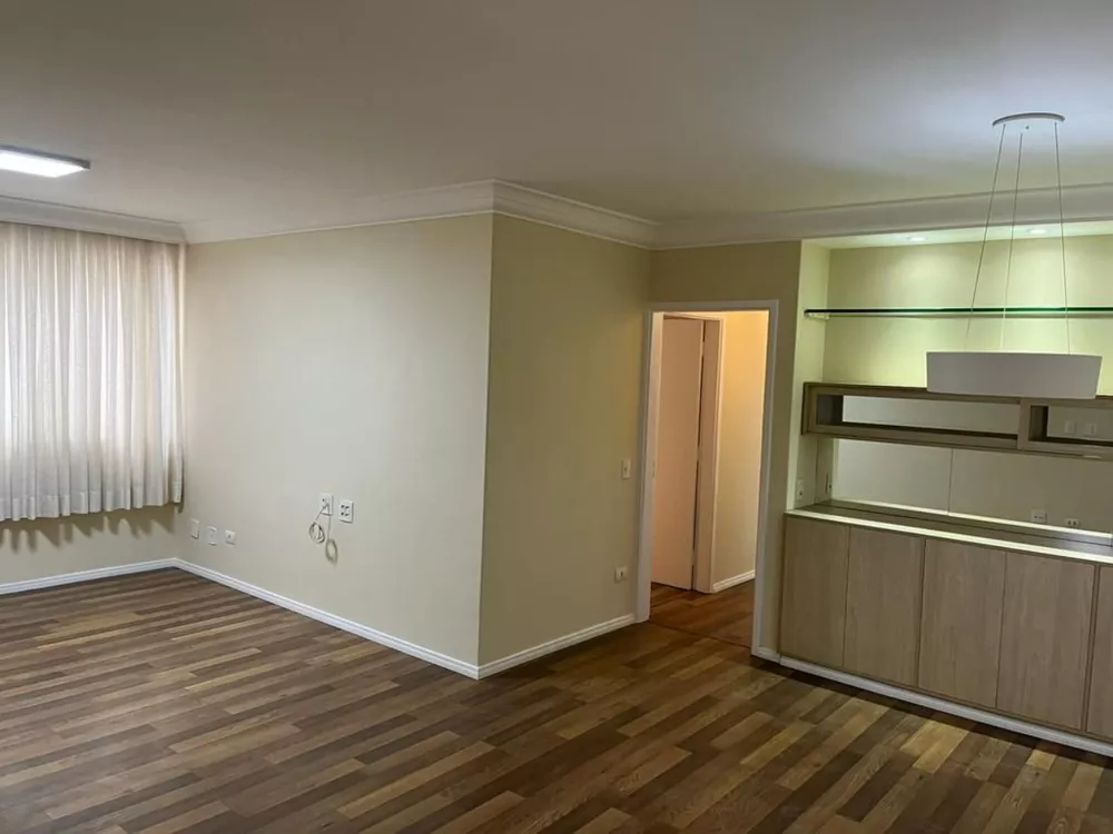 Apartamento à venda com 3 quartos, 104m² - Foto 3