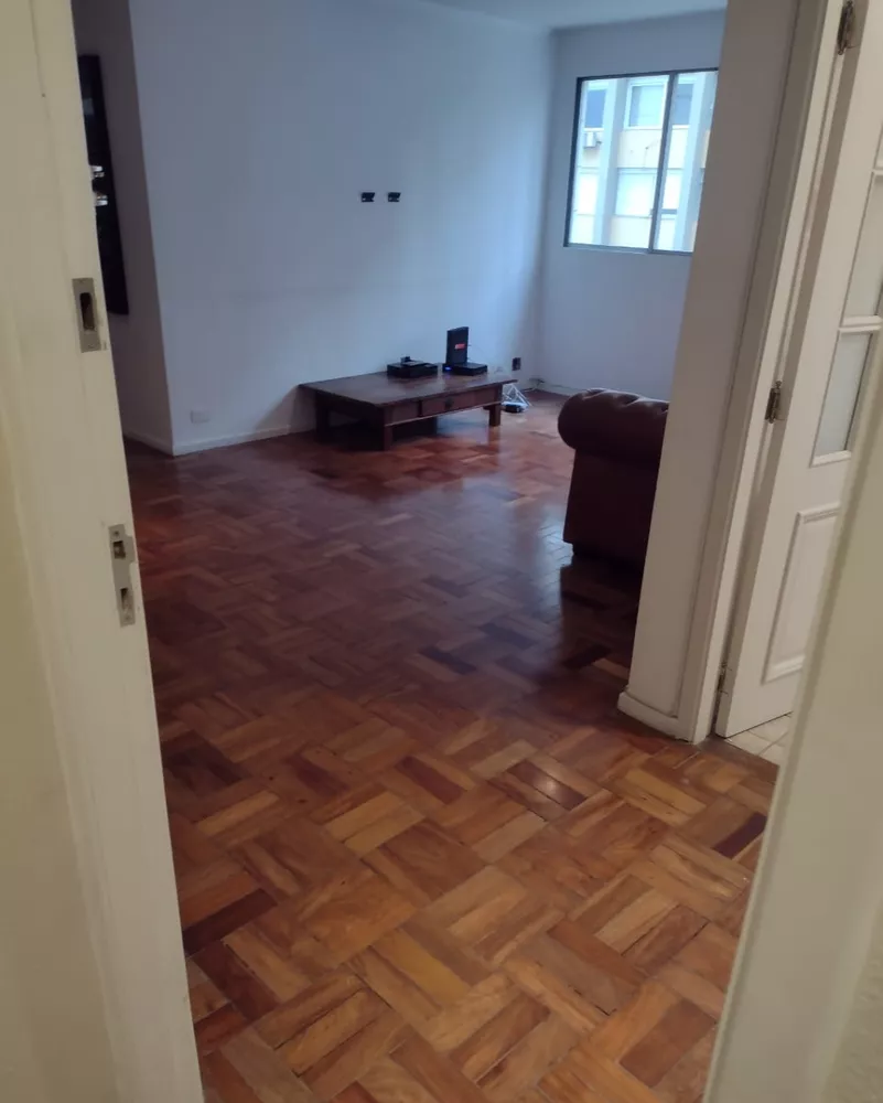 Apartamento para alugar com 2 quartos, 70m² - Foto 1