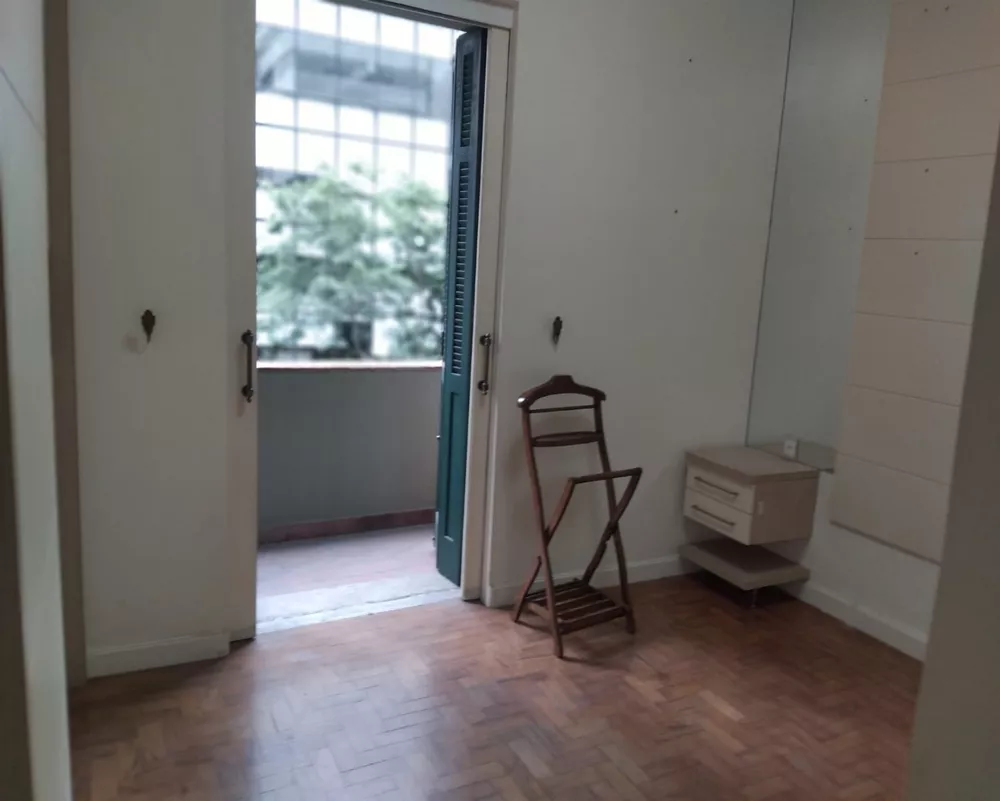 Apartamento para alugar com 2 quartos, 90m² - Foto 8