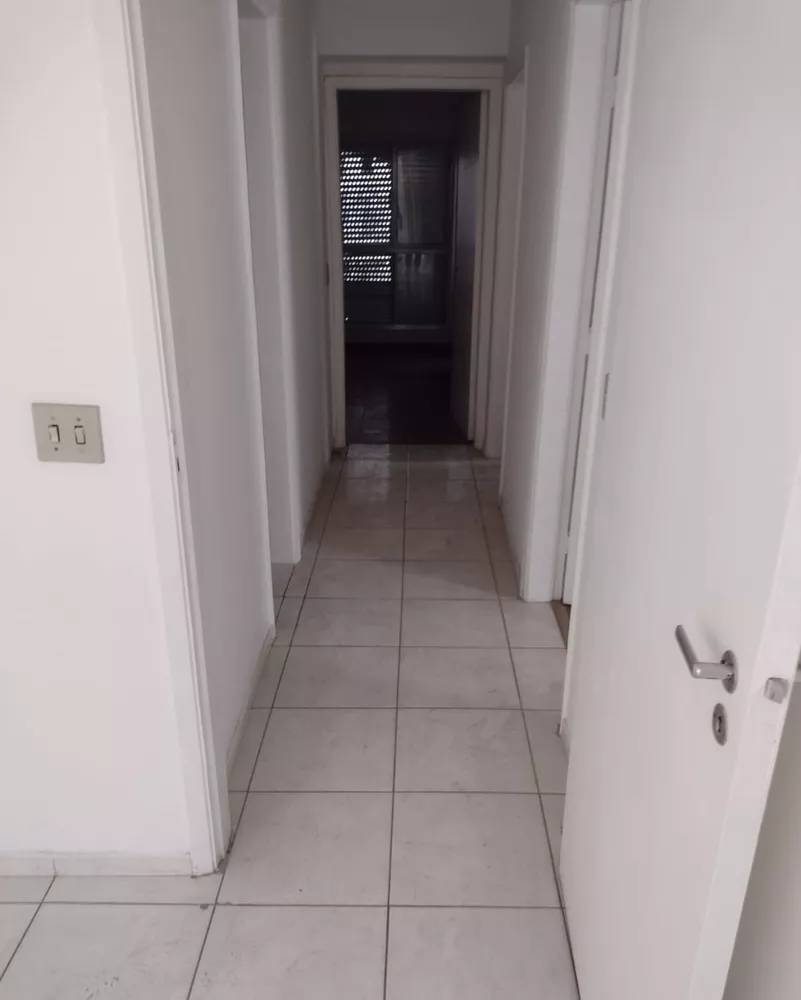 Apartamento para alugar com 3 quartos, 157m² - Foto 8