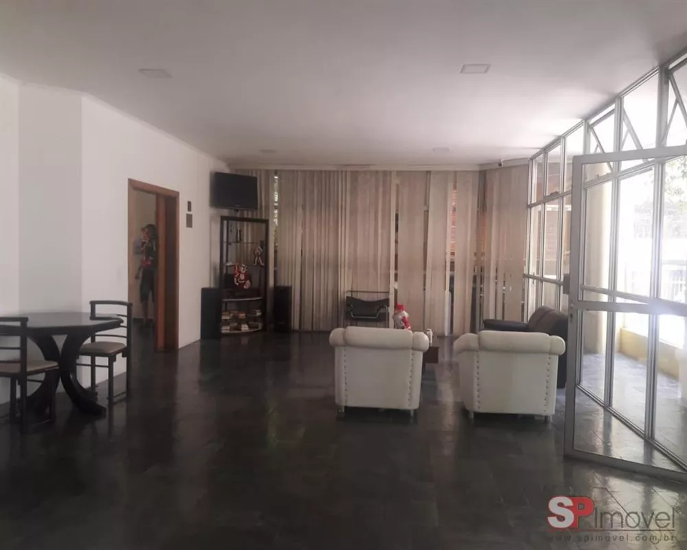 Apartamento à venda com 1 quarto, 35m² - Foto 4