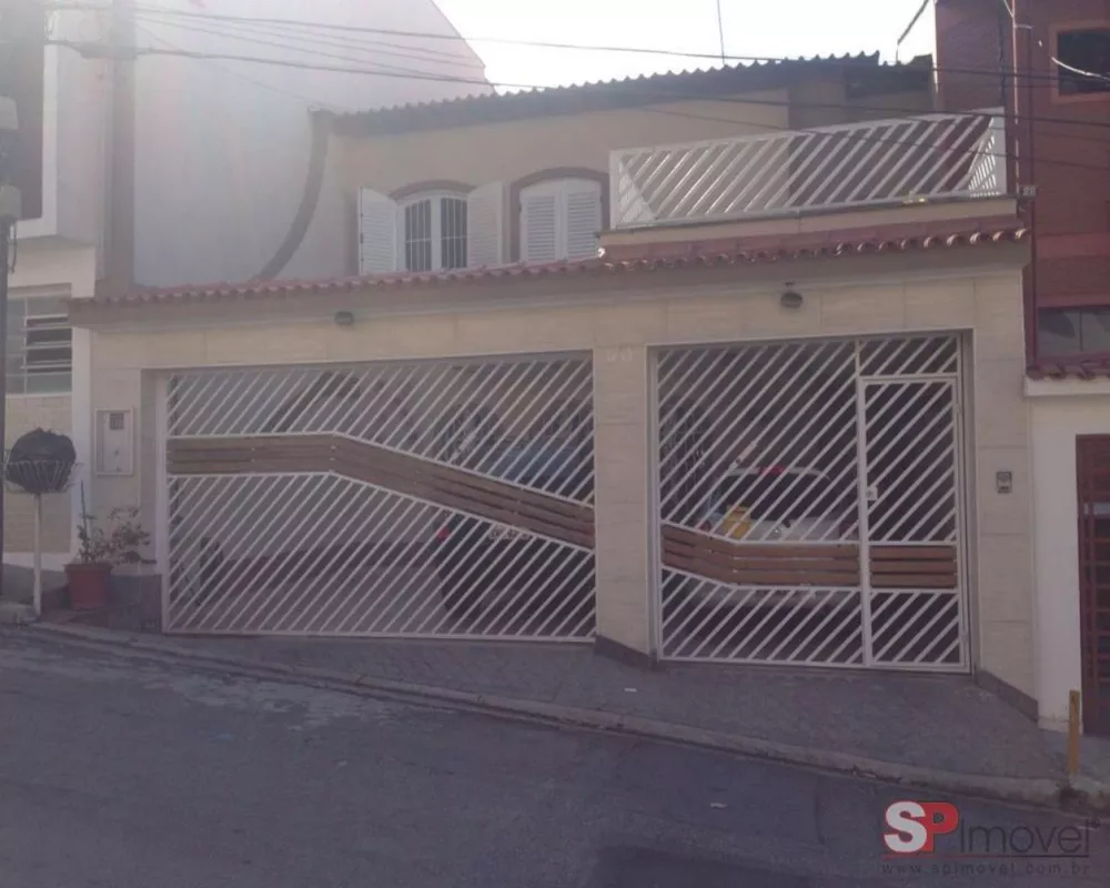 Sobrado à venda com 4 quartos, 190m² - Foto 1