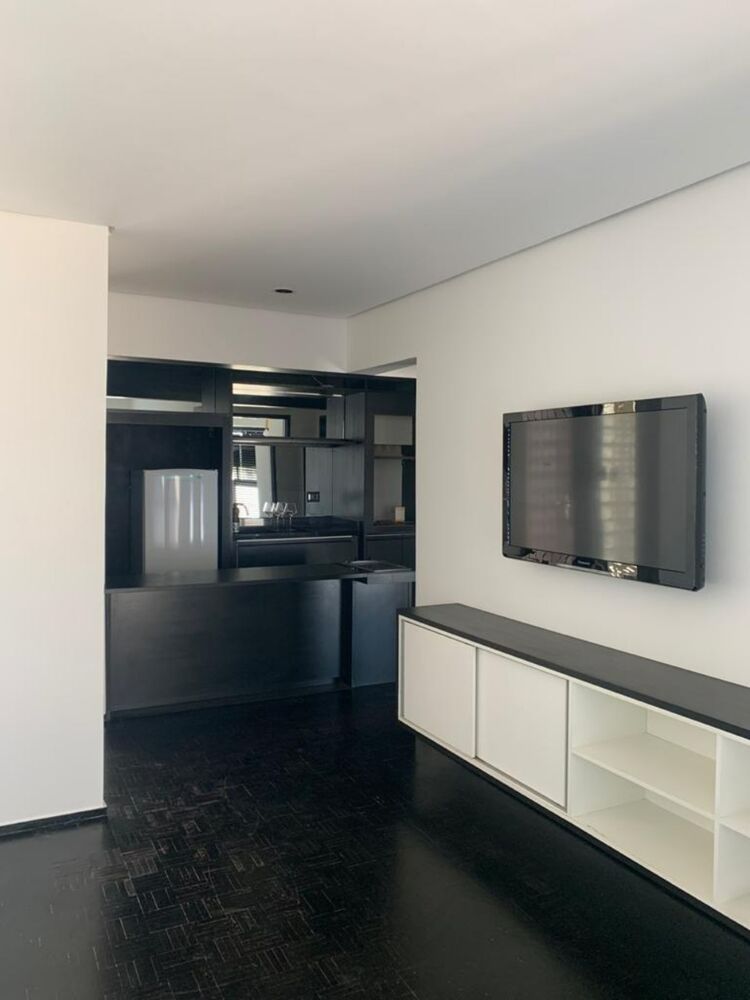 Apartamento para alugar com 1 quarto, 50m² - Foto 9
