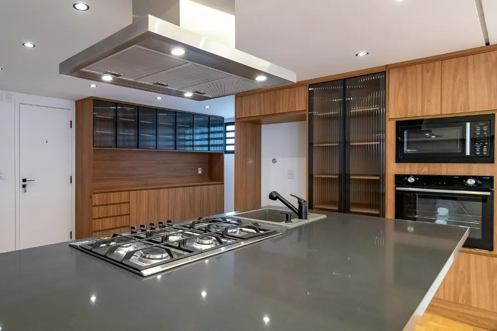 Apartamento, 3 quartos, 220 m² - Foto 8