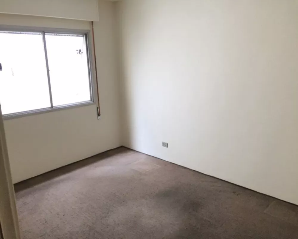 Apartamento à venda com 3 quartos, 140m² - Foto 3