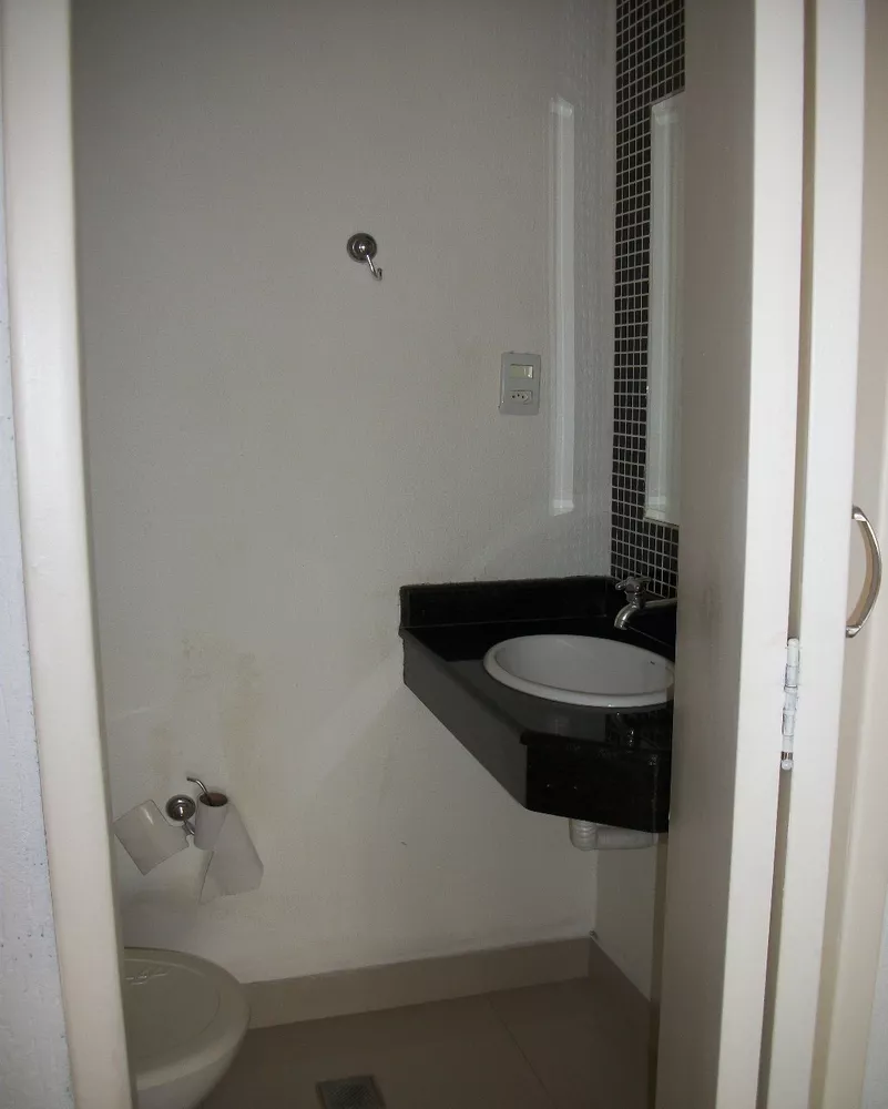 Apartamento para alugar com 3 quartos, 100m² - Foto 6