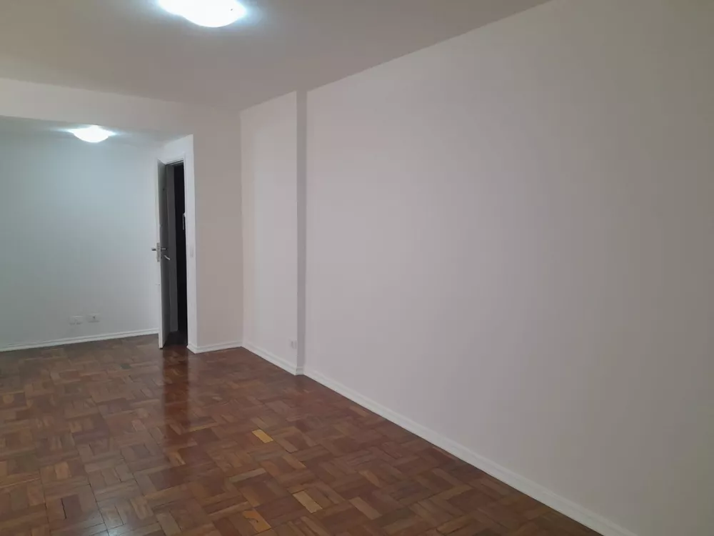 Apartamento para alugar com 2 quartos, 70m² - Foto 1