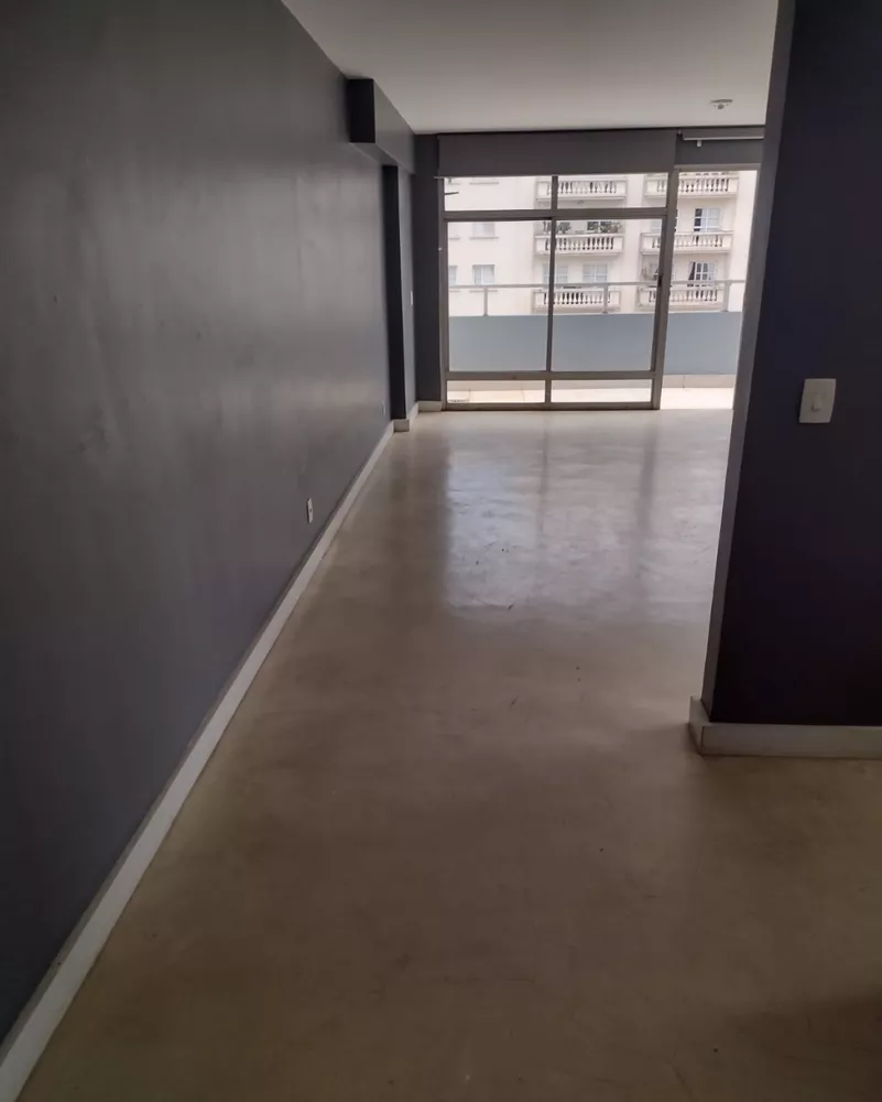 Apartamento para alugar com 2 quartos, 180m² - Foto 2