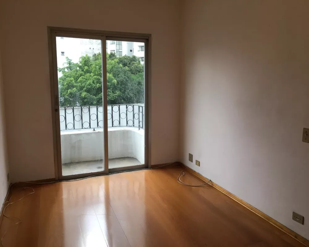 Apartamento para alugar com 1 quarto, 45m² - Foto 14