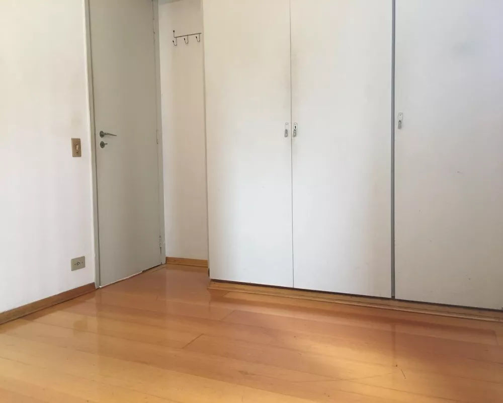 Apartamento para alugar com 1 quarto, 45m² - Foto 4