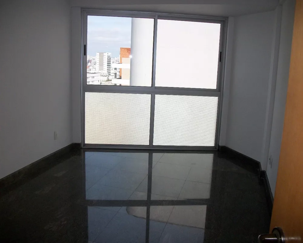 Apartamento para alugar com 1 quarto, 50m² - Foto 4