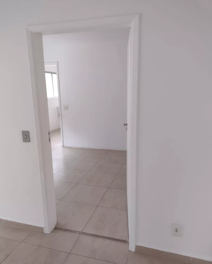 Apartamento para alugar com 3 quartos, 157m² - Foto 3