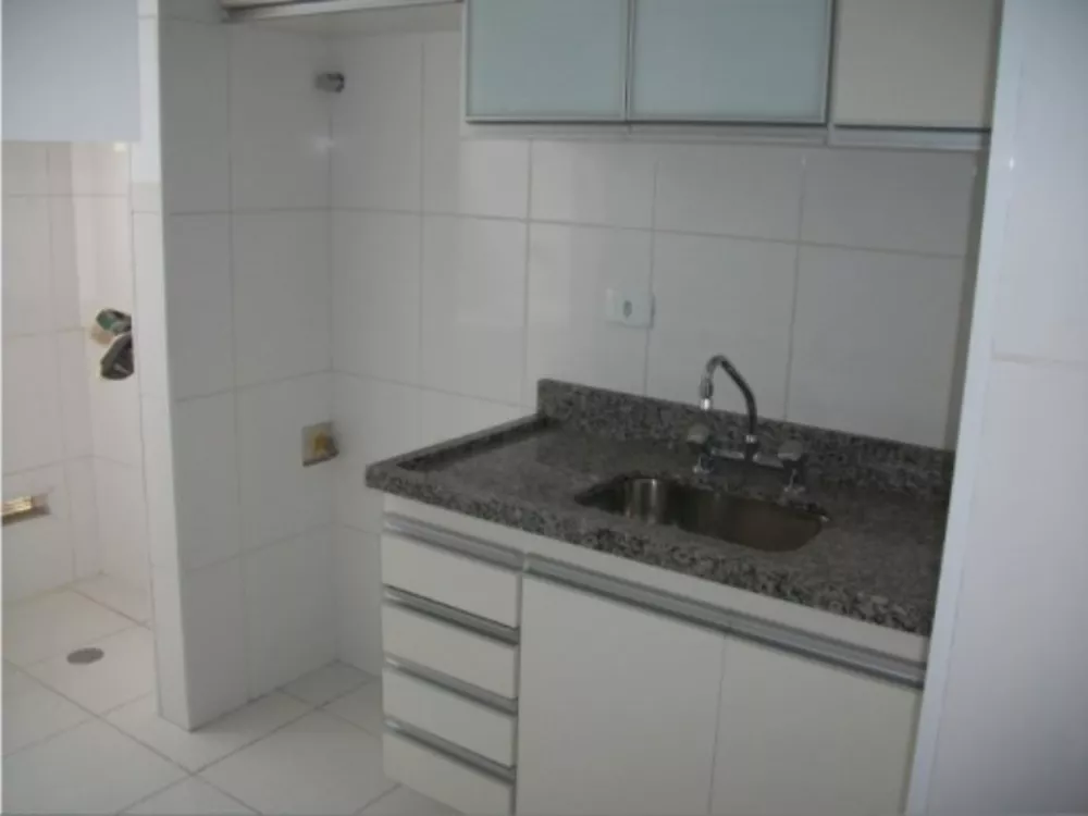 Apartamento para alugar com 2 quartos, 45m² - Foto 1