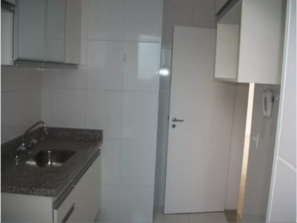 Apartamento para alugar com 2 quartos, 45m² - Foto 3