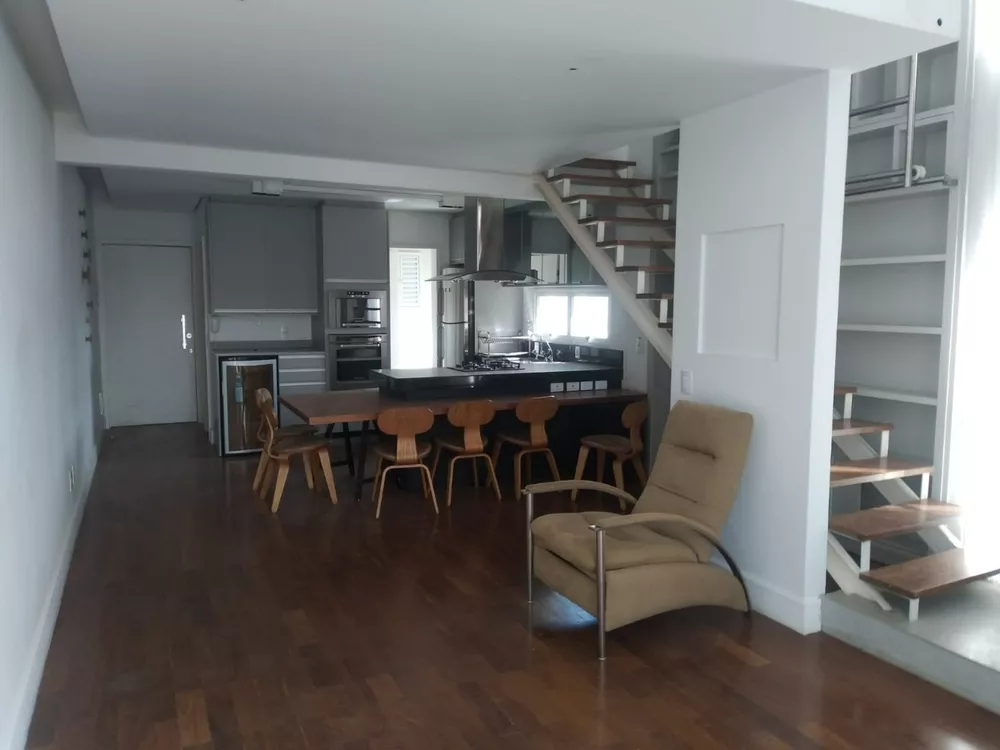 Apartamento à venda com 1 quarto, 100m² - Foto 1