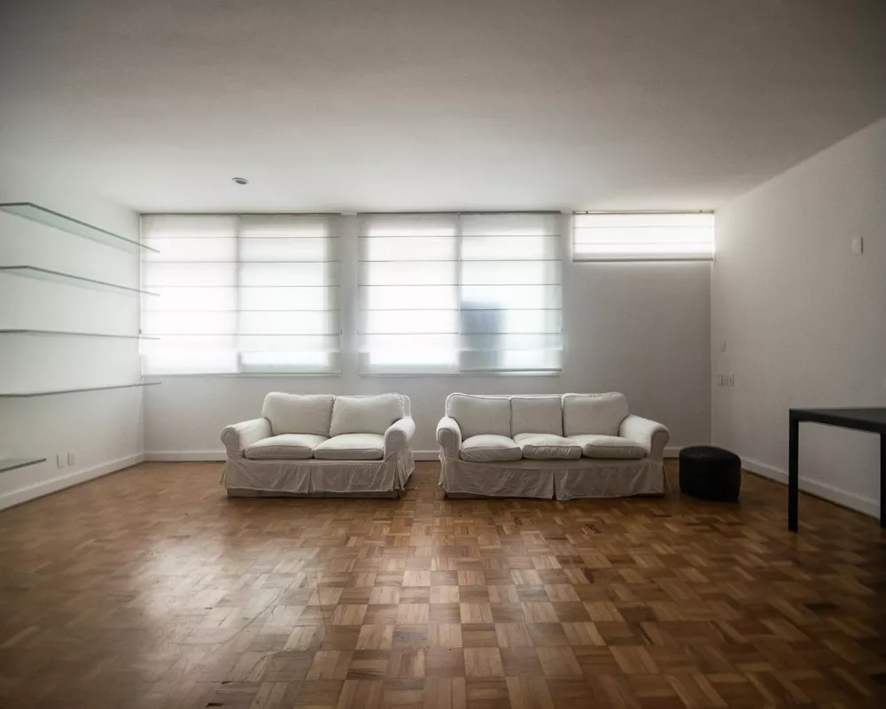 Apartamento para alugar com 2 quartos, 180m² - Foto 2