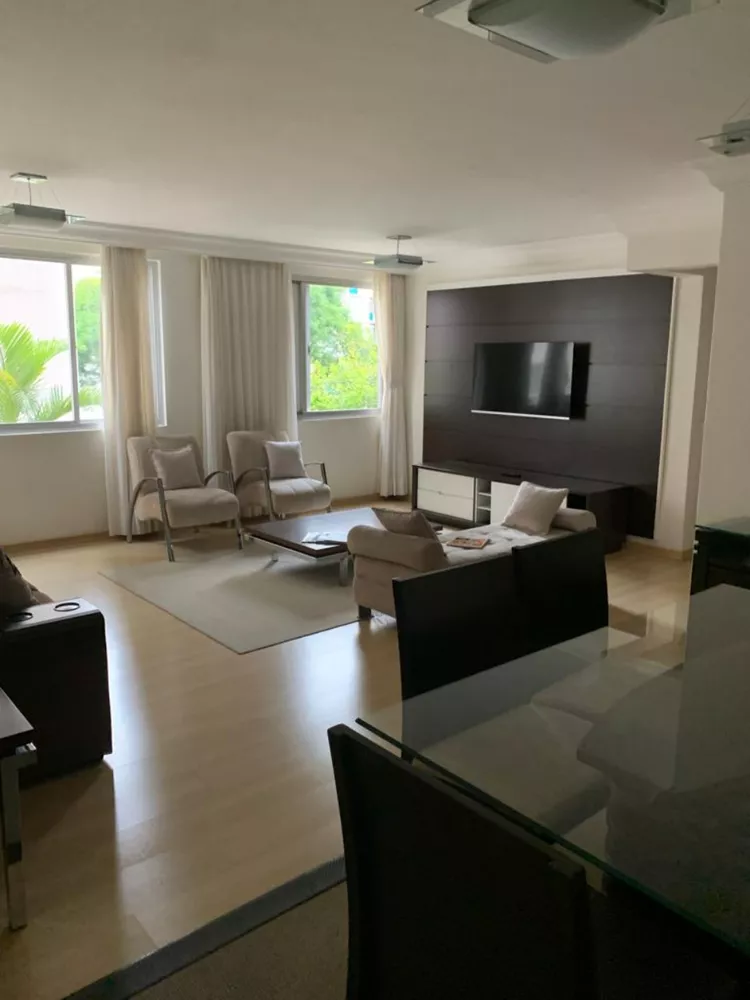 Apartamento para alugar com 2 quartos, 120m² - Foto 2